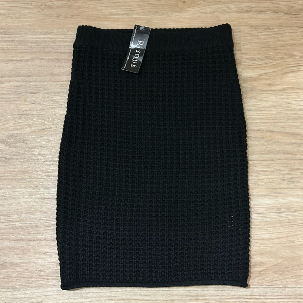 NWT- Black Knit Pencil Skirt
